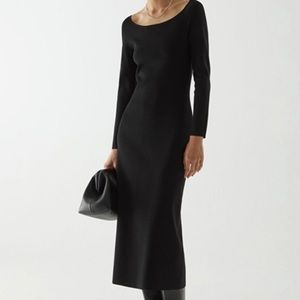 COS Knitted Off-shoulder Tube Dress in Black
